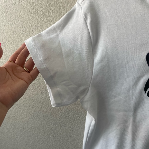 White and Black Bow Graphic Tee - Picture 3 of 4